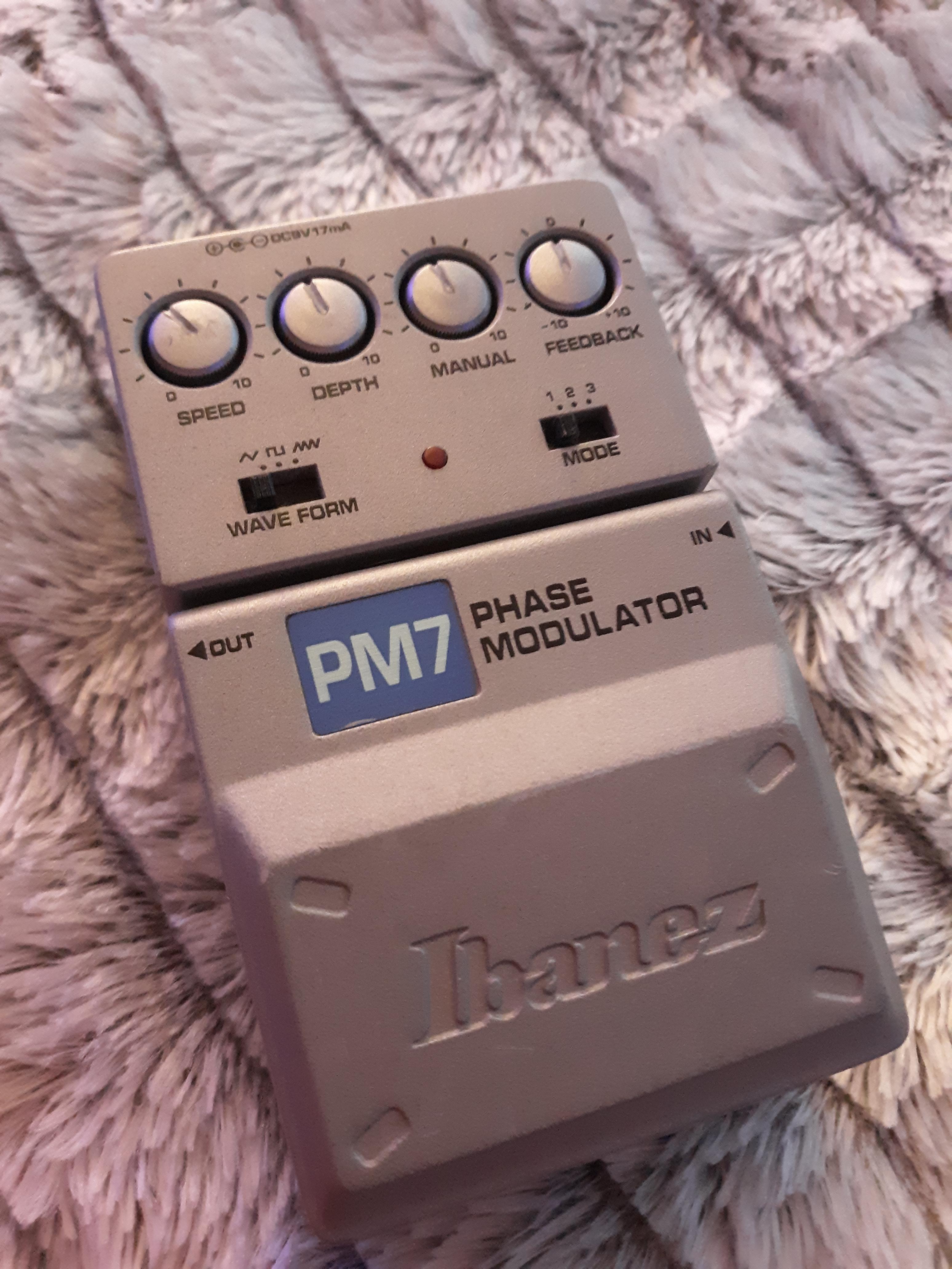 Ibanez PM7 - あなたのお気に入りのモジュレーターのお気に入りの