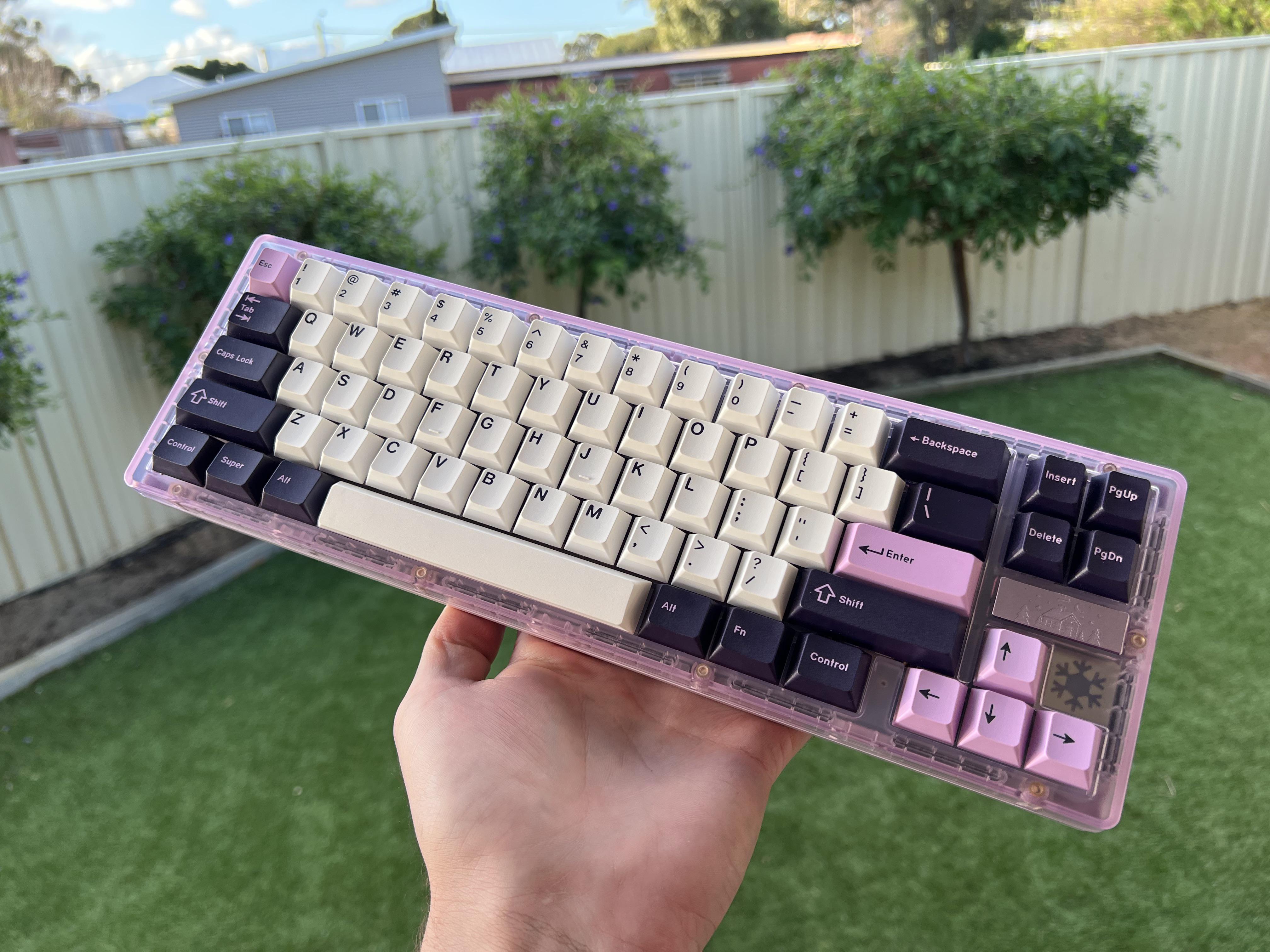 Ikki68 R2 Winter Breath x GMK Amethyst : r/MechanicalKeyboards