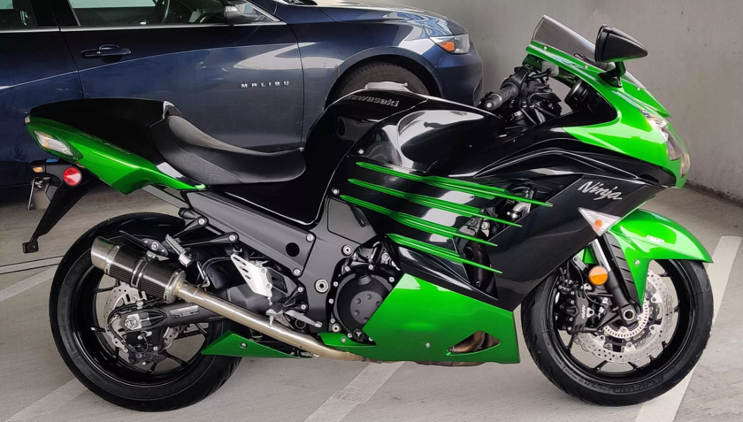 2014年のZX14Rのカラーリング、マジで好き : r/Kawasaki