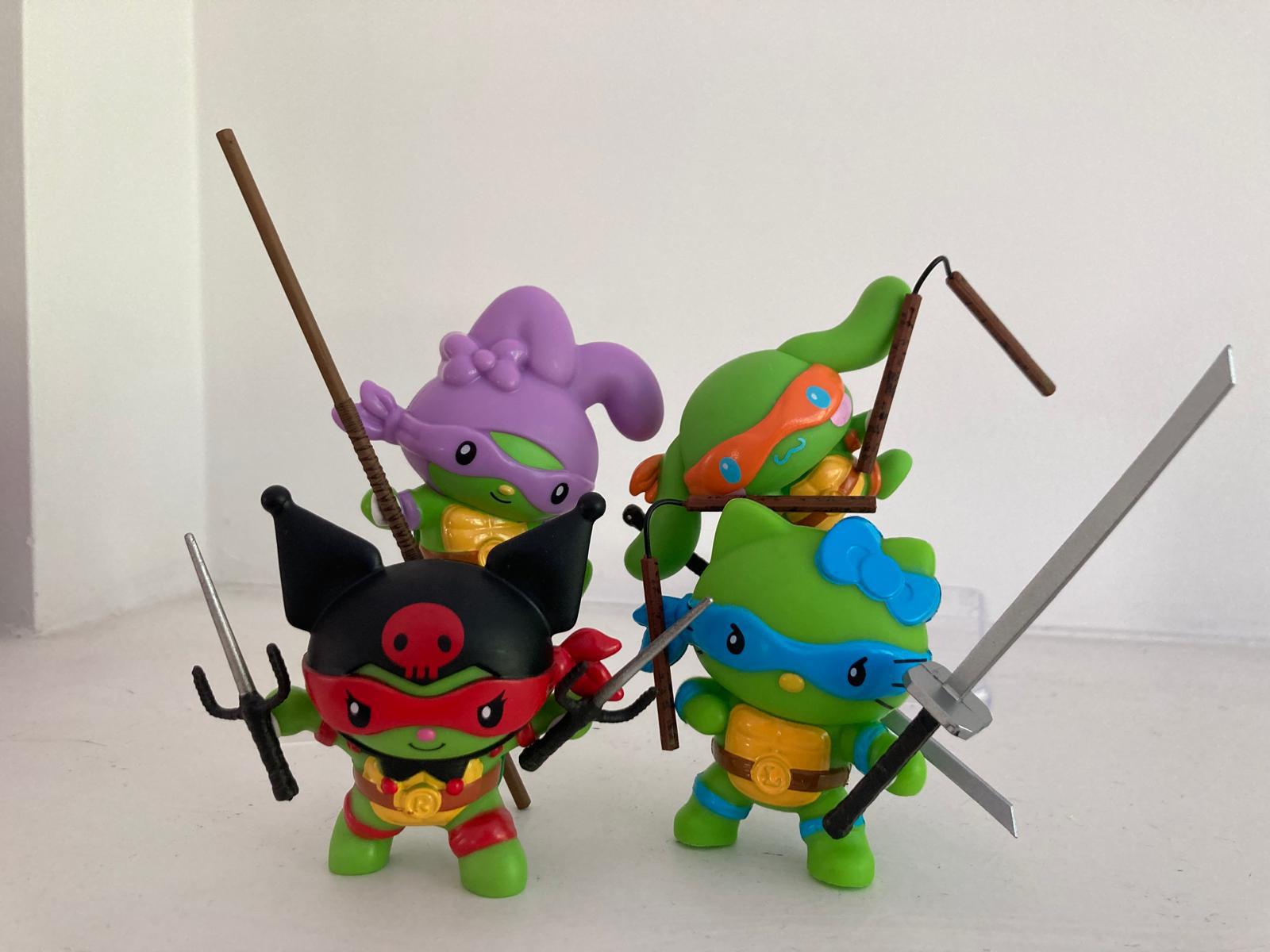 マクドナルドハッピーセット ハローキティ タートルズ 12体