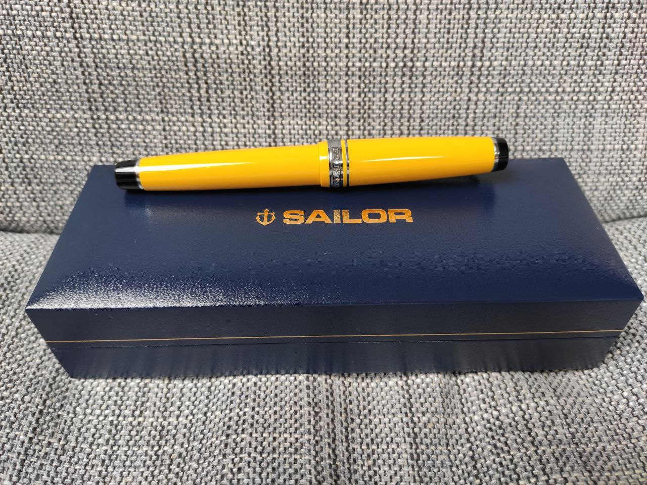 My first submission: Sailor Pro Gear Yellow, arrived this morning