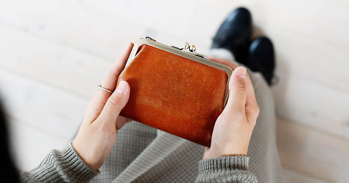 スタッフ愛用品 トーンオイルヌメ がま口ポケット財布 / 土屋鞄製造所