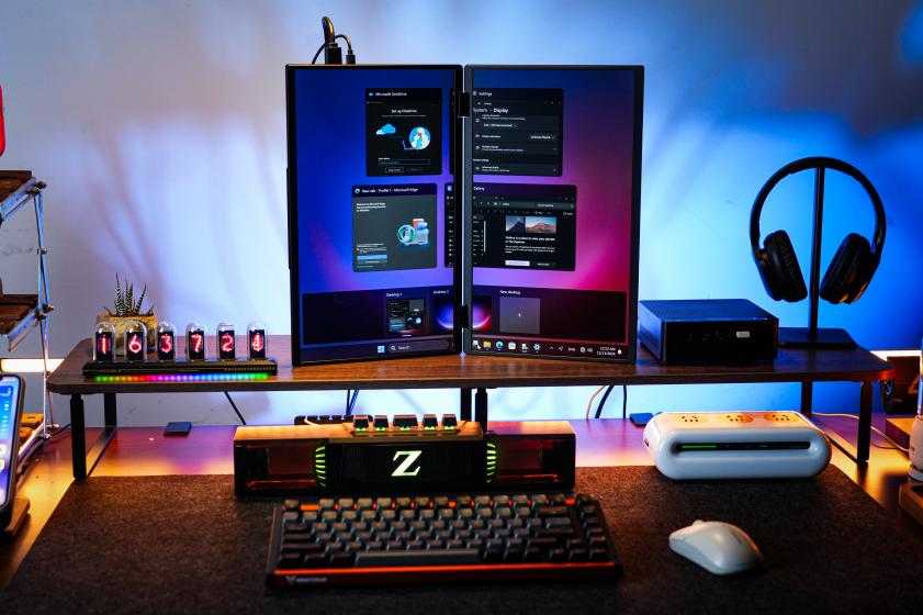 無限の視野を体験し - MINISFROUM デュアル ポータブル モニター MDSA156