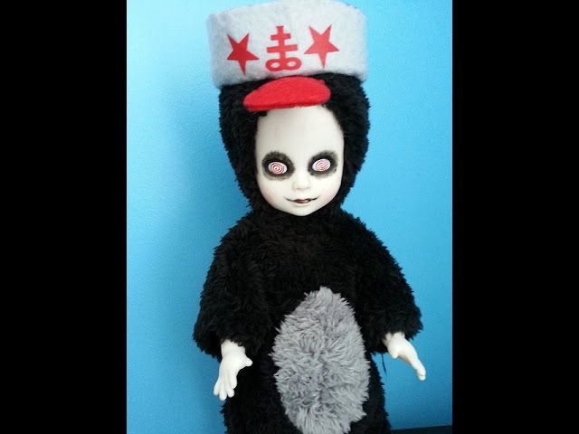 Living Dead Dolls Quack, series 23 - YouTube