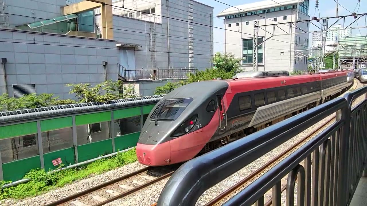 韓国の鉄道】ITXセマウル号とKTX山川 - YouTube