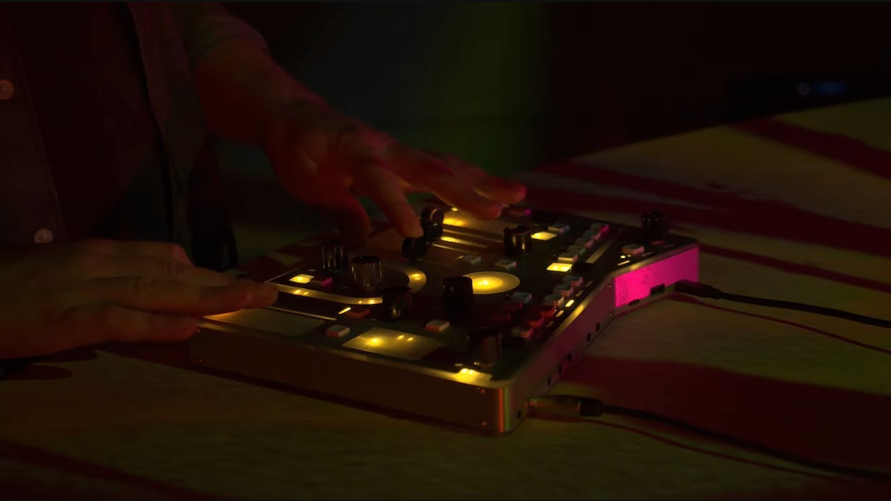 Whimsical Raps Atrium アナログシンセサイザー maxresdefault.jpg