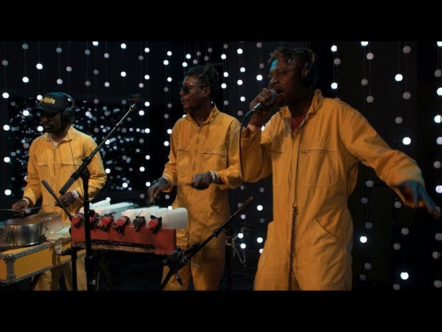 KOKOKO! - Azo Toke (Live on KEXP) - YouTube