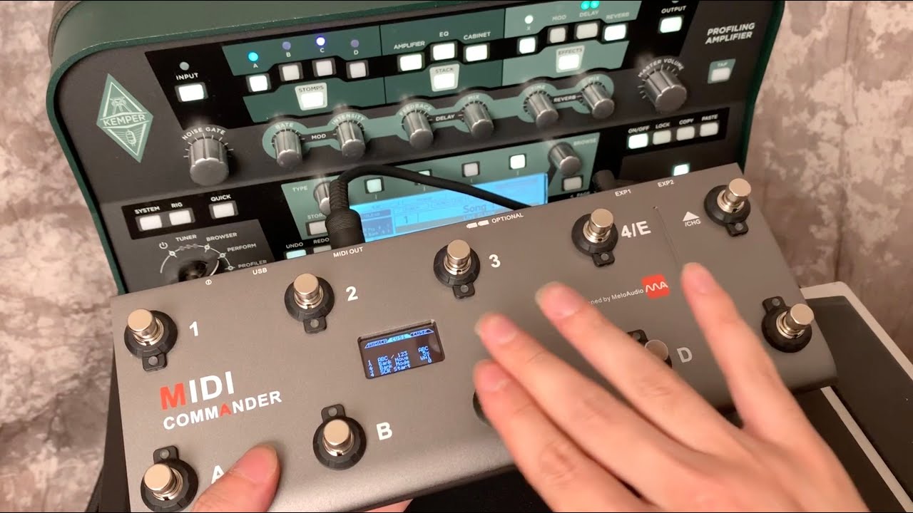 コンパクト軽量・低価格で扱いやすいMIDIフットコントローラー