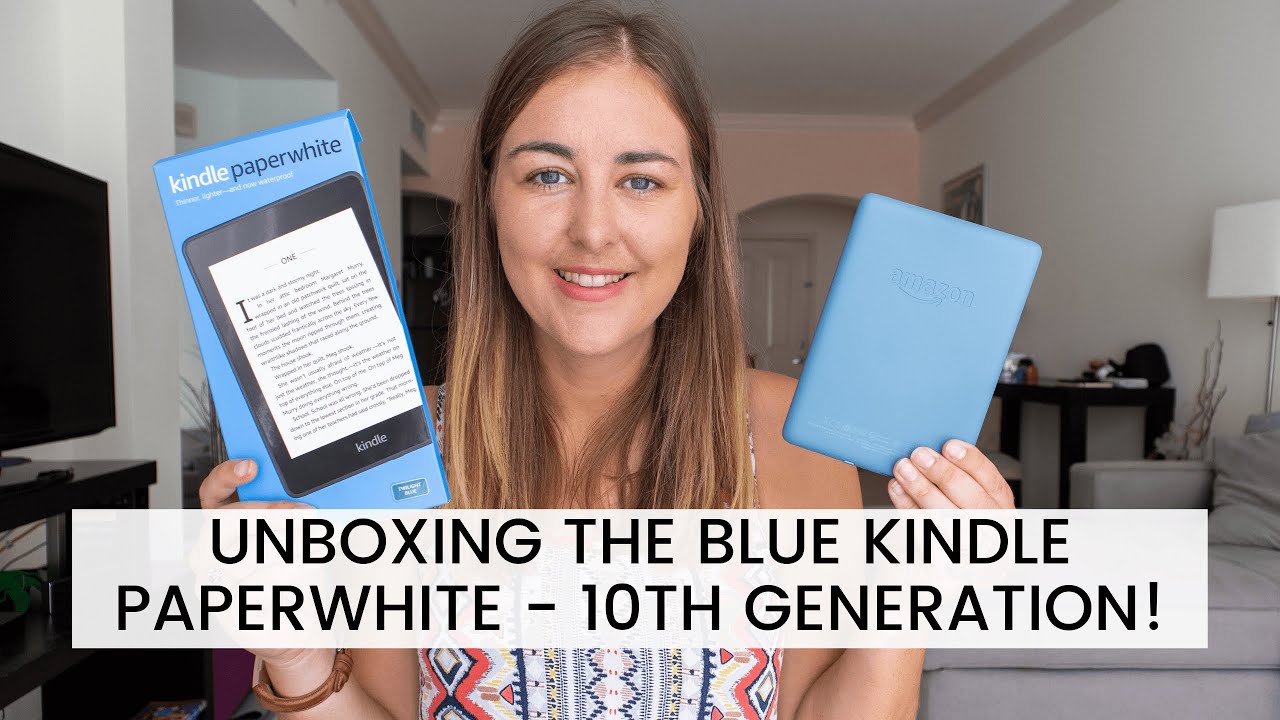 BLUE KINDLE PAPERWHITE UNBOXING & FIRST IMPRESSIONS! What comes in