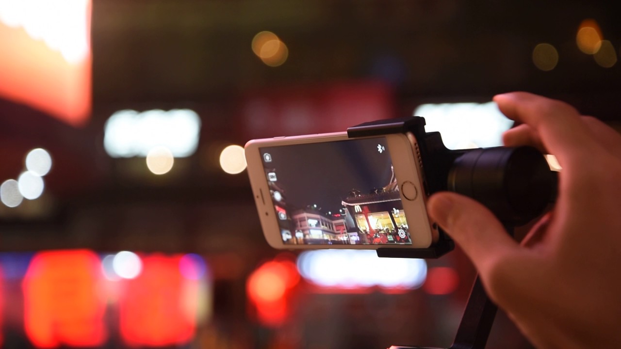 手ぶれの無いビデオ撮影ができる！！高機能スタビライザーRigiet