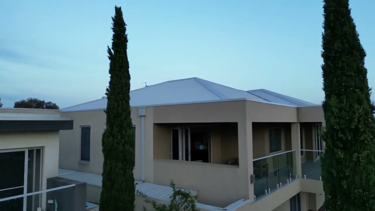 MaxRanger4K™ Solar 4 Camera Security System with Longest Range