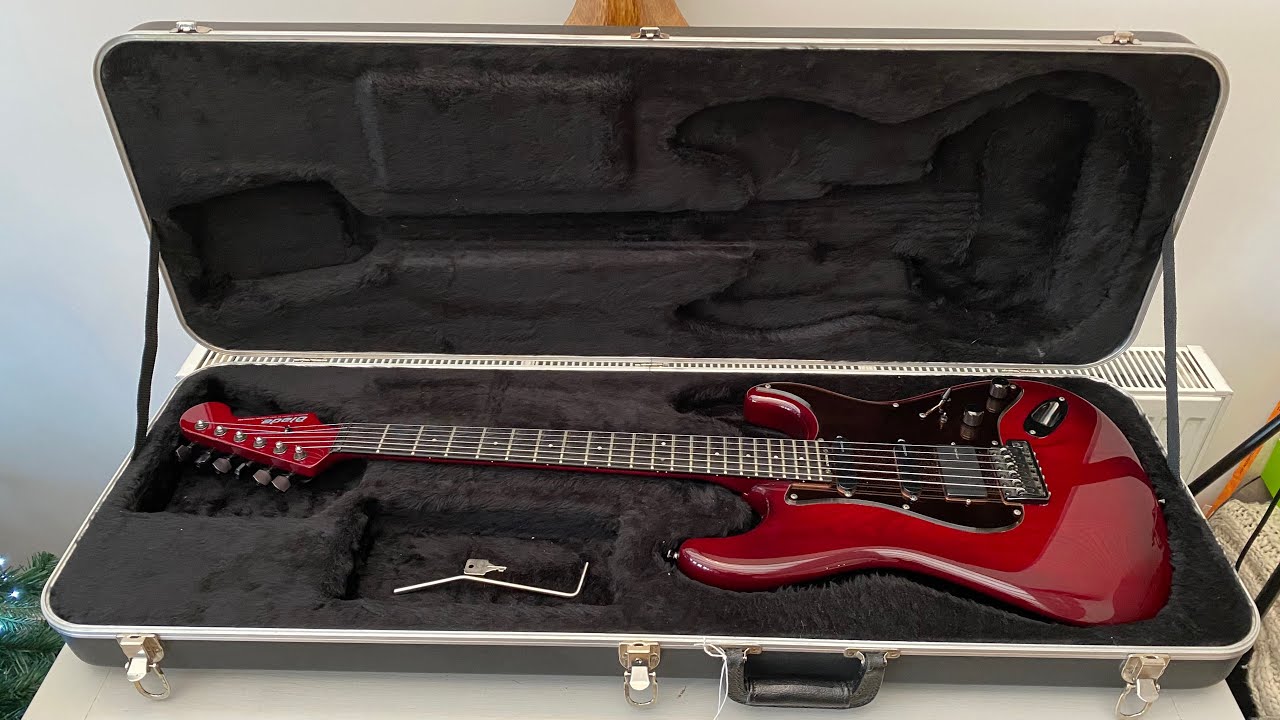 Why the Levinson Blade RH-4 is better than a Fender Stratocaster