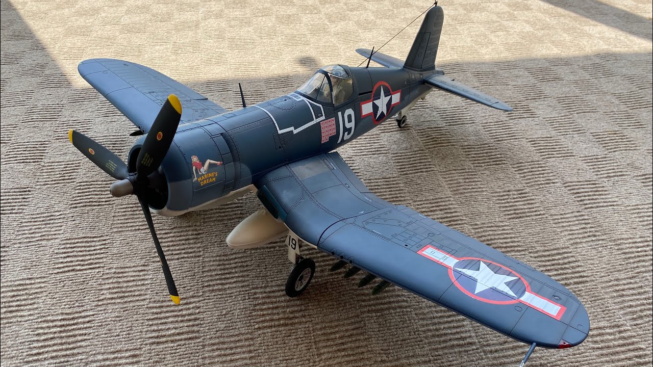 希少価値♡21stセンチュリートイズ 1/18 F4U-1A コルセア 希少価値