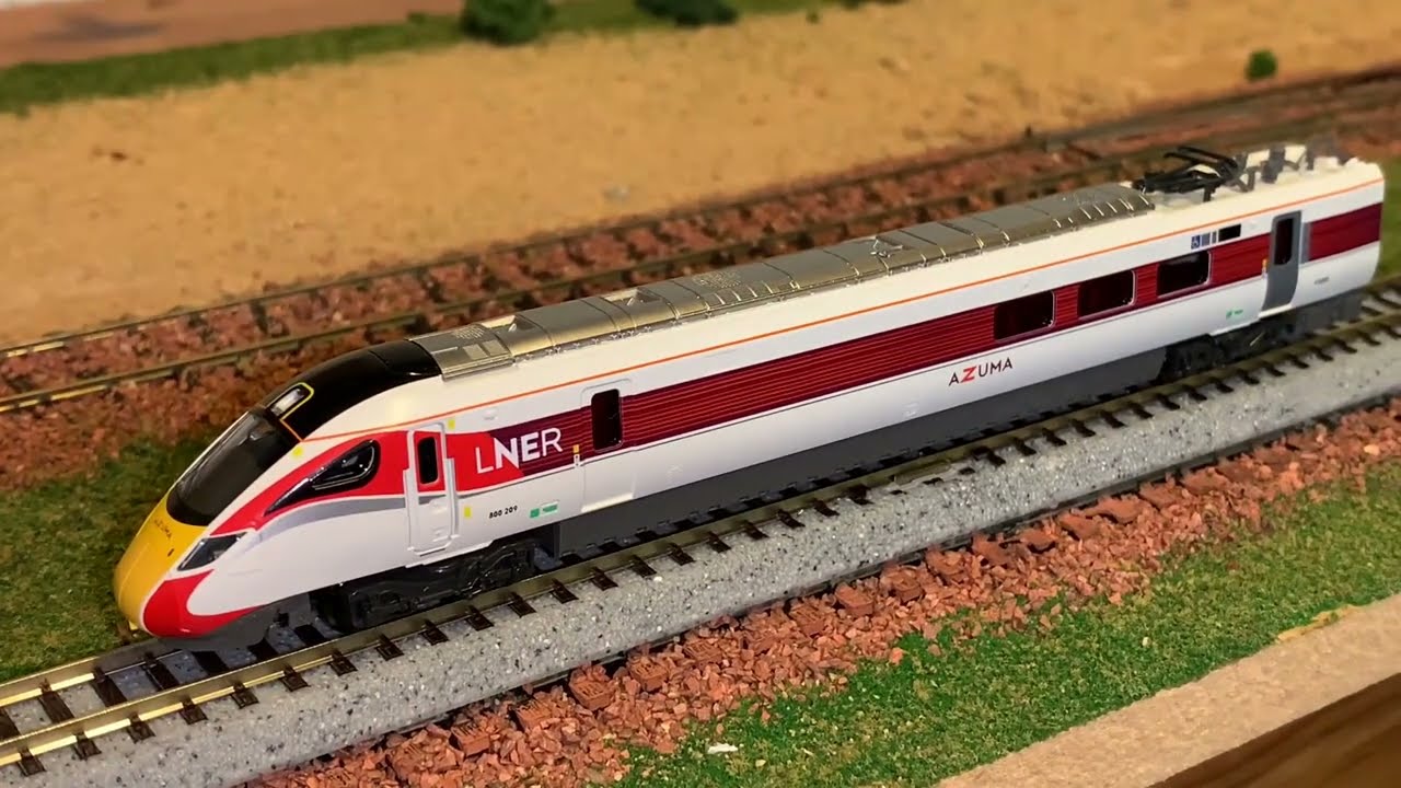 Kato LNER Class 800 Azuma Unboxing and Review K10-1674 - YouTube