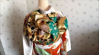 Traditional Japanese KIMONO:Furisode/辻が花 - YouTube