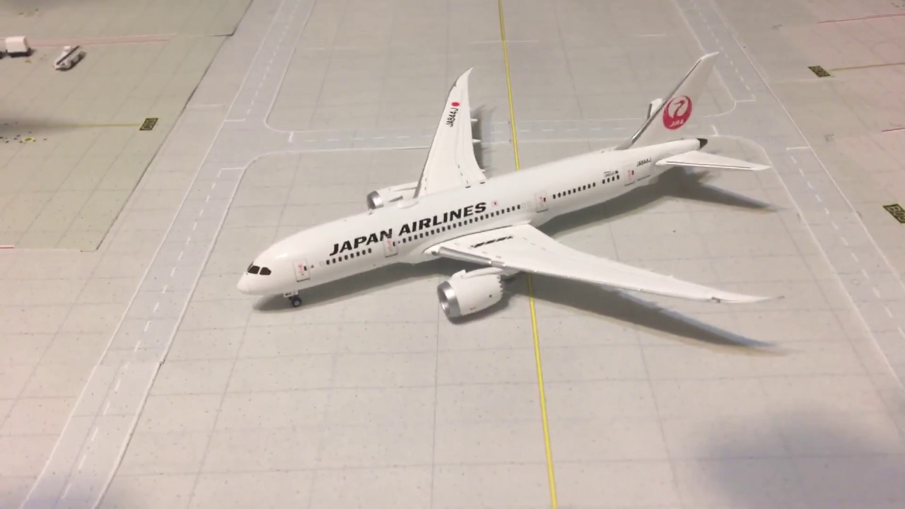JCWings 1/400 JAL 787-8 Model Review - YouTube