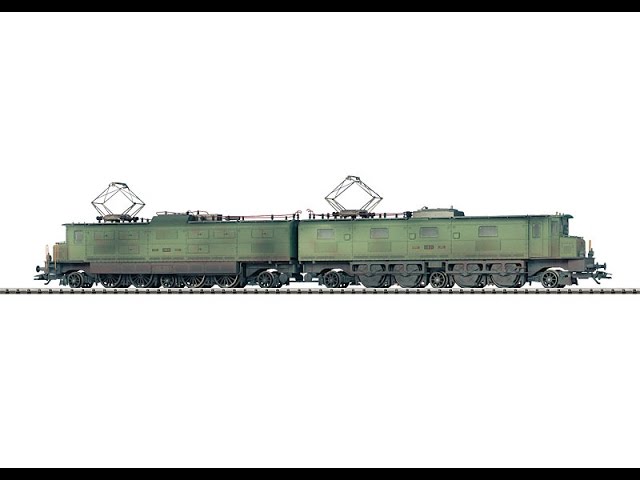 TRIX MARKLIN Ae 8/14 {A LOOK INSIDE} - YouTube