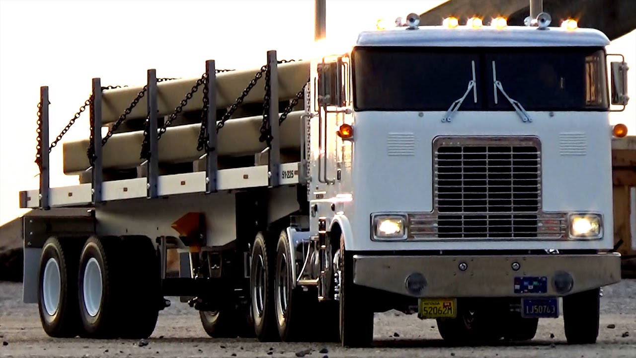 TAMIYA GLOBE LINER - AMERICAN CAB OVER TRUCK - YouTube