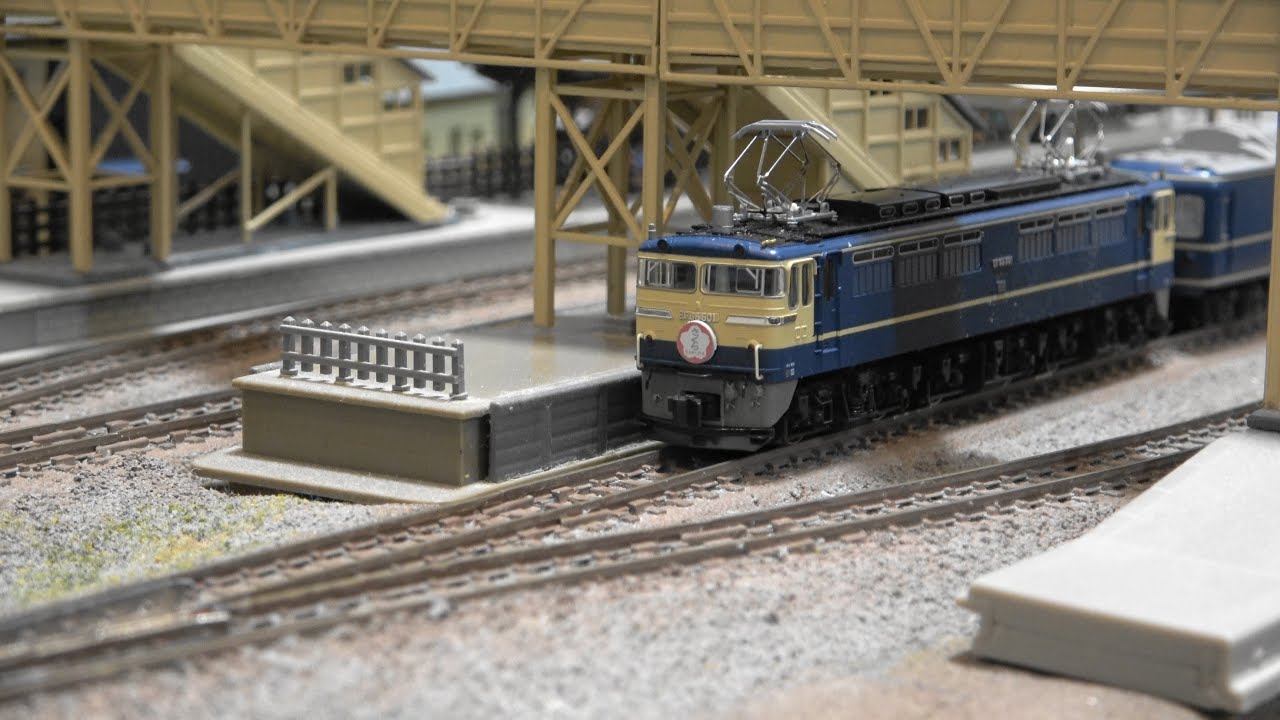 KATO 20系寝台特急「あさかぜ」基本+増結+牽引車（EF65） Amazon