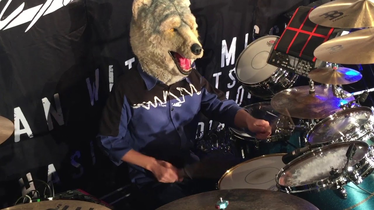 Spear Rib (MAN WITH A MISSION) -sound check on stage - YouTube