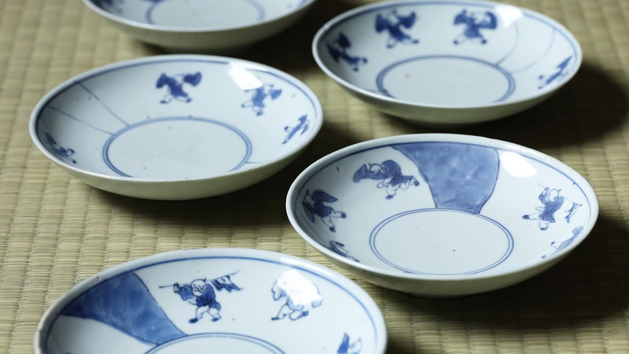 u348-4 中国 清朝期 古染付 芙蓉手 飛蝗文大皿 時代唐物 【