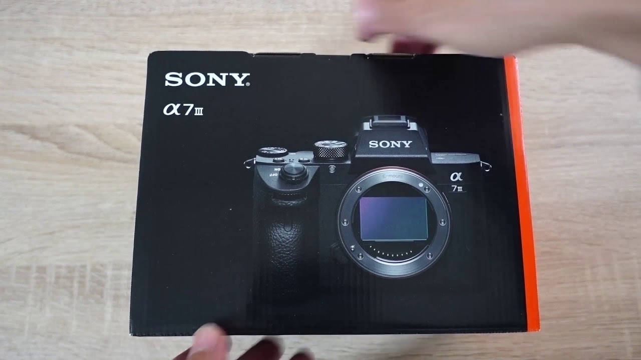 α7III開封&今後の動画(MC-11のAFテスト)について[SONY A7III] - YouTube