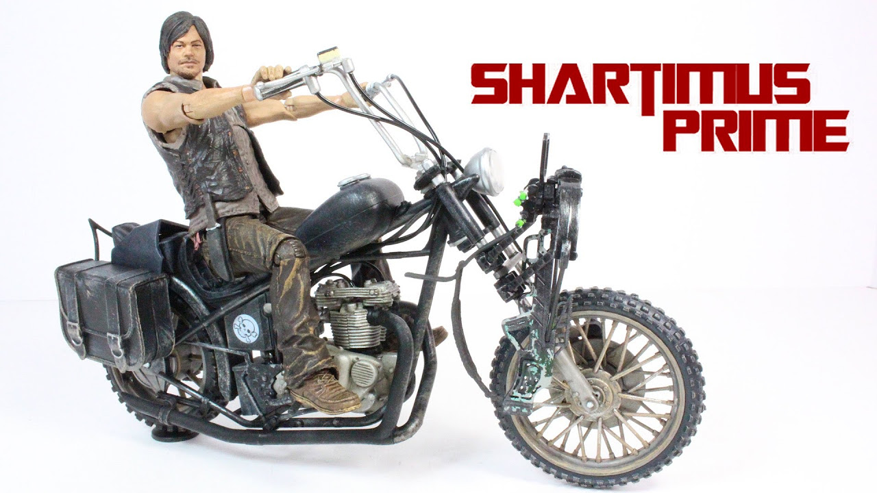 The Walking Dead Daryl Dixon with Chopper Deluxe Box Set AMC TV