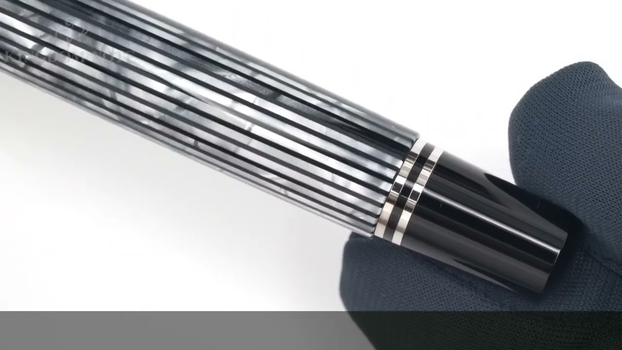 Pelikan ペリカン 万年筆 スペシャルエディション スーベレーン M605