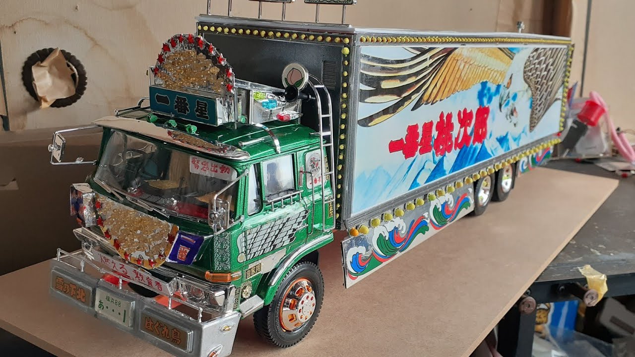 BANDAI 1/20 プラモデル “トラック野郎 度胸一番星” バンダイ1/20