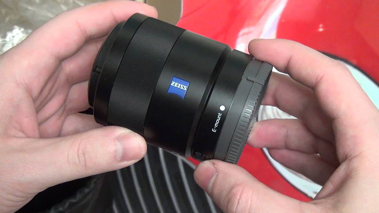 Sony Carl Zeiss Sonnar T* E 24mm F1.8 (SEL24F18Z) Unboxing - YouTube