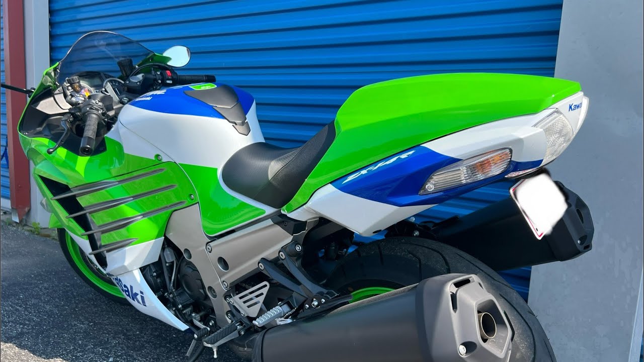 新品】 レーザー本草キックミット 茶色、二つ きよ 新品】 レーザー