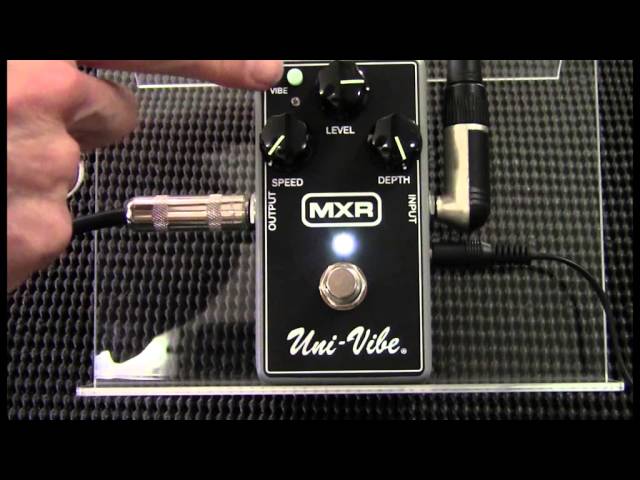 MXR UNI-VIBE M68 -Chorus/Vibrato- DEMO - YouTube
