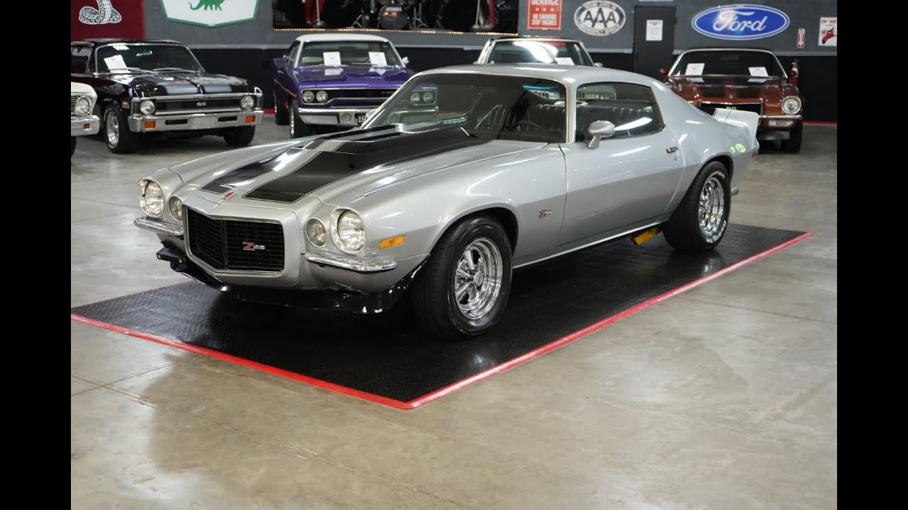 1971 CHEVROLET CAMARO Z/28 STYLE - YouTube