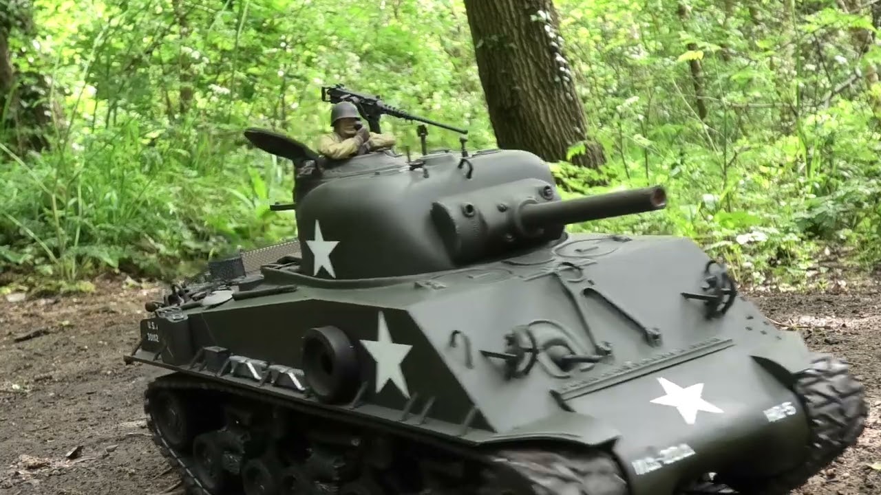 Tamiya RC 1/16 M4 Sherman DMD Full Option Kit - Operational Run