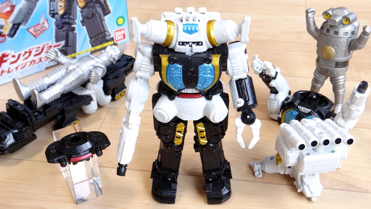 Combines and separates into 3 modes! DX King Joe Storage Custom