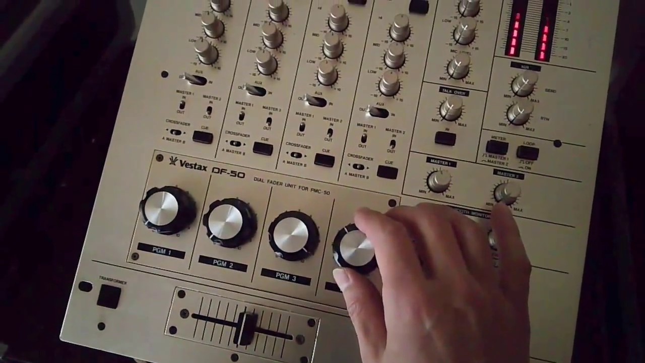 Vestax PMC-50A Rotary - Large knobs are easy to control - YouTube