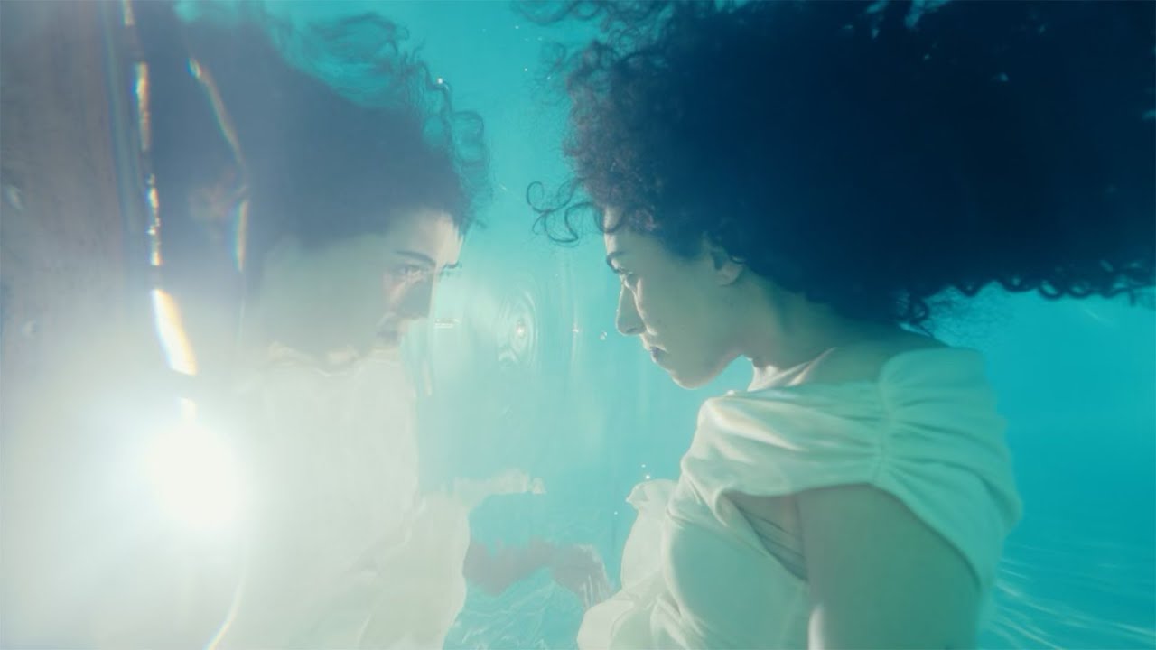 Pom Pom Squad - Spinning (Official Video) - YouTube