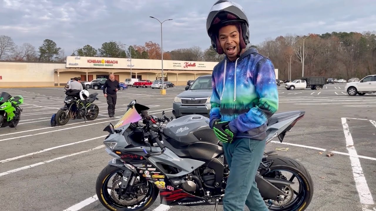 6児mämä↯Betty 6児mämä↯Betty 6児mämä↯Betty 2024 Kawasaki Ninja ZX-6R