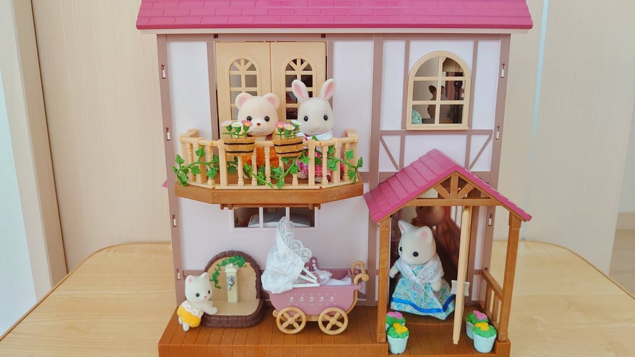 シルバニアファミリー きらめくふん水の大きなお家 家具をいっぱい