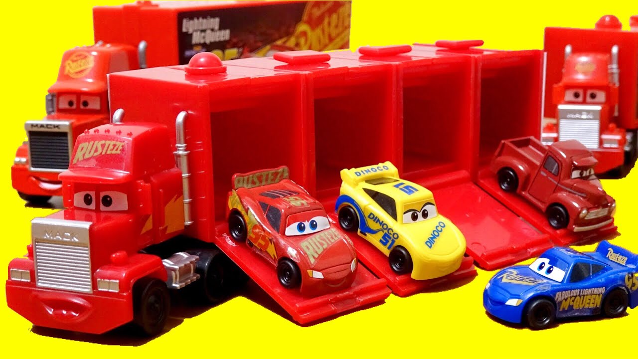 全長180mmの迫力！カーズ3 ガチャ「ハイパーマックトラック2