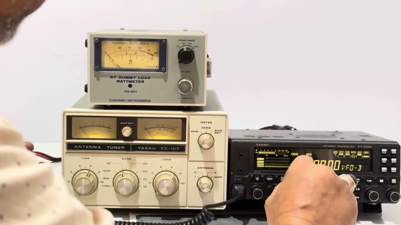 Yaesu FC-107 Antenna Tuner HF 250W - YouTube