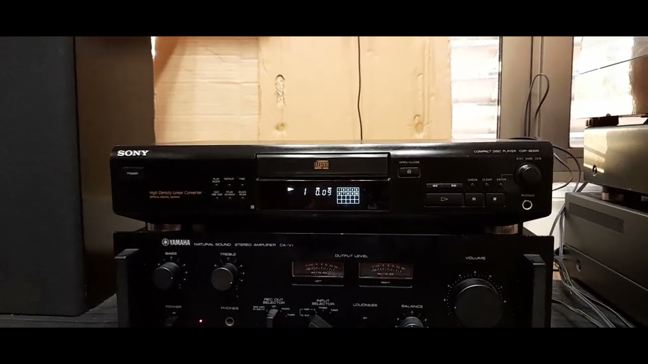 Cd Player Sony CDP-XE500 - YouTube
