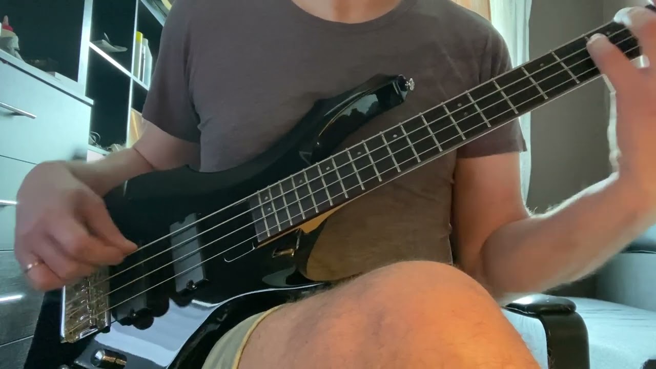 Бас гитара Grass Roots G-FR-52B Forest Bass - YouTube