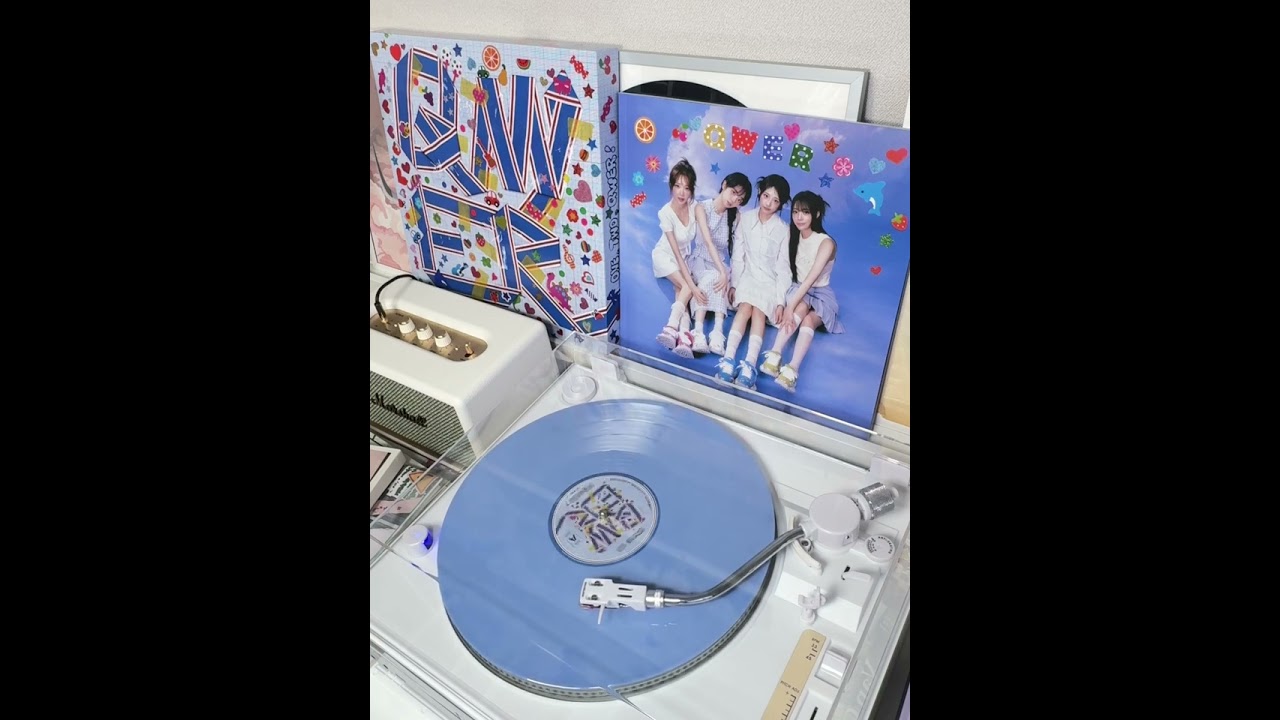 QWER LP Full Play [Beyond the Discord] Special LP 풀재생 청음