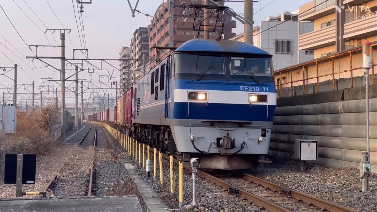 鉄道PV】貨物列車PV『JR貨物社歌「春夏秋冬」』 - YouTube