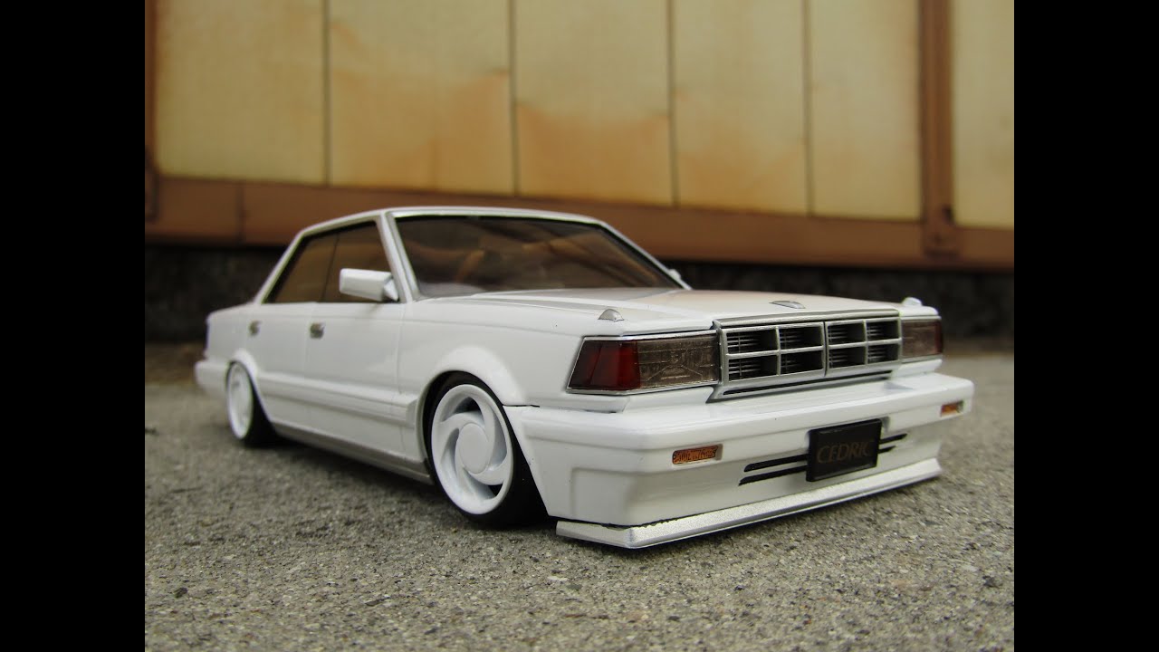T-GARAGE店長がキットレビュー＆製作 ニチモ 1/24 Y30 セドリック V6