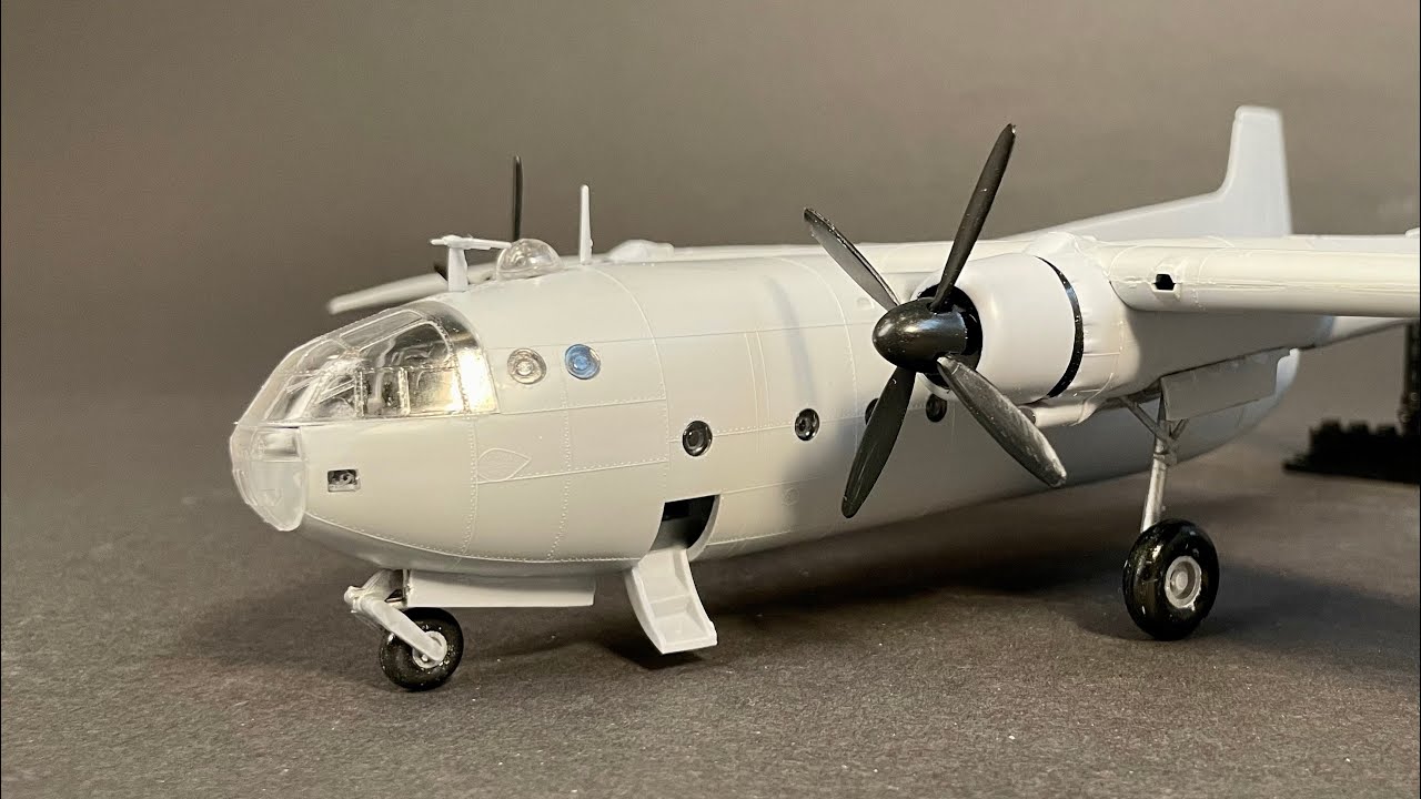 Heller 1/72 NORD 2501 NORATLAS フランス軍用輸送機