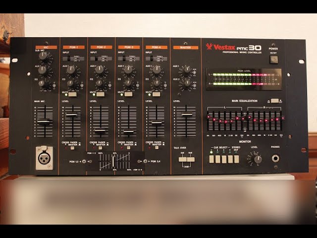 Vestax PMC-30 DJミキサー Vestax PMC-30 DJミキサー ベスタクスVestax