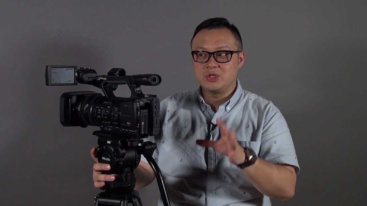Sony HXR-NX5R Review - YouTube