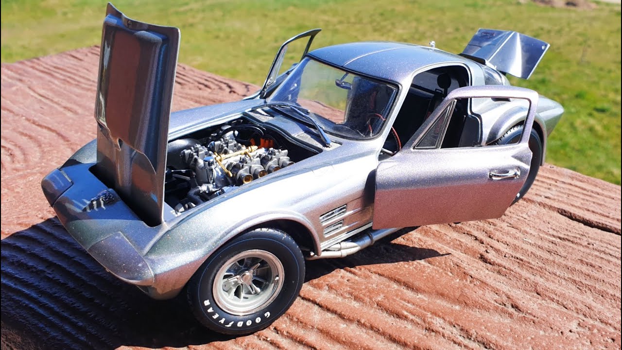 Chevrolet Corvette Grand Sport Imola Standox Ice Exoto 1/18 - YouTube